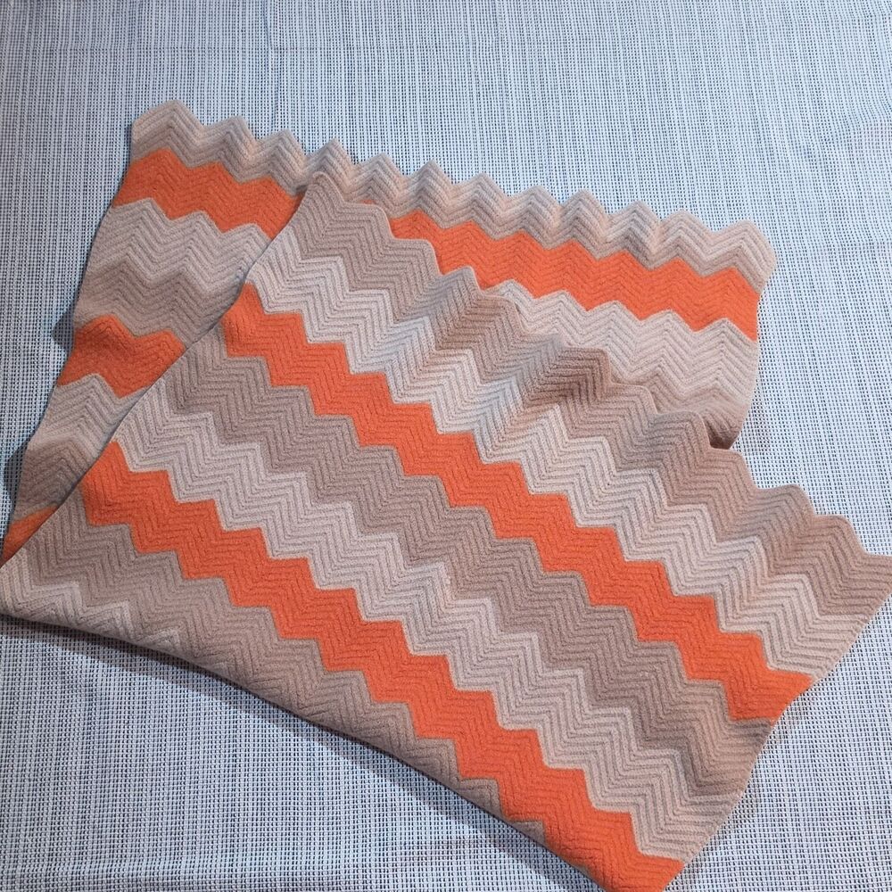 VTG Handmade Zig Zag Chevron Granny Crochet Afghan Throw Blanket Orange Beige